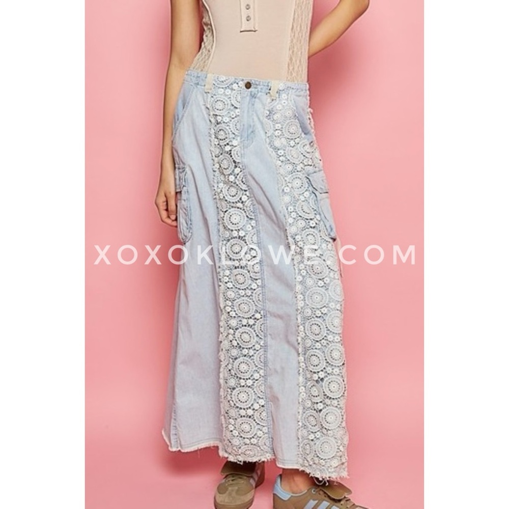 POL Vintage Washed Crochet Lace Paneled Denim Cargo Maxi Skirt - Picture 8 of 12